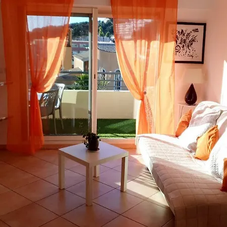 아파트 Apartment Montee Des Grimonds 생로랑뒤바르