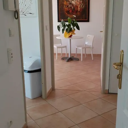 Apartment Montee Des Grimonds 생로랑뒤바르