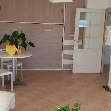 아파트 Apartment Montee Des Grimonds 생로랑뒤바르